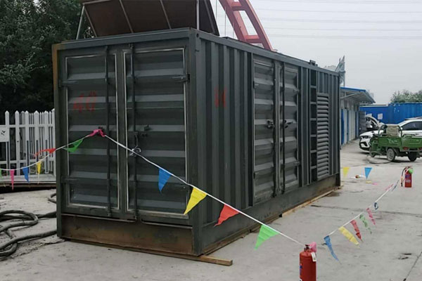 辉南发电机租赁空气滤清器多久更换一次？